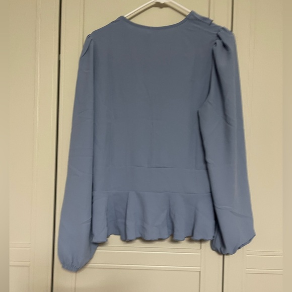 NWT Autres Filles Ruffle Blouse - Picture 6 of 9